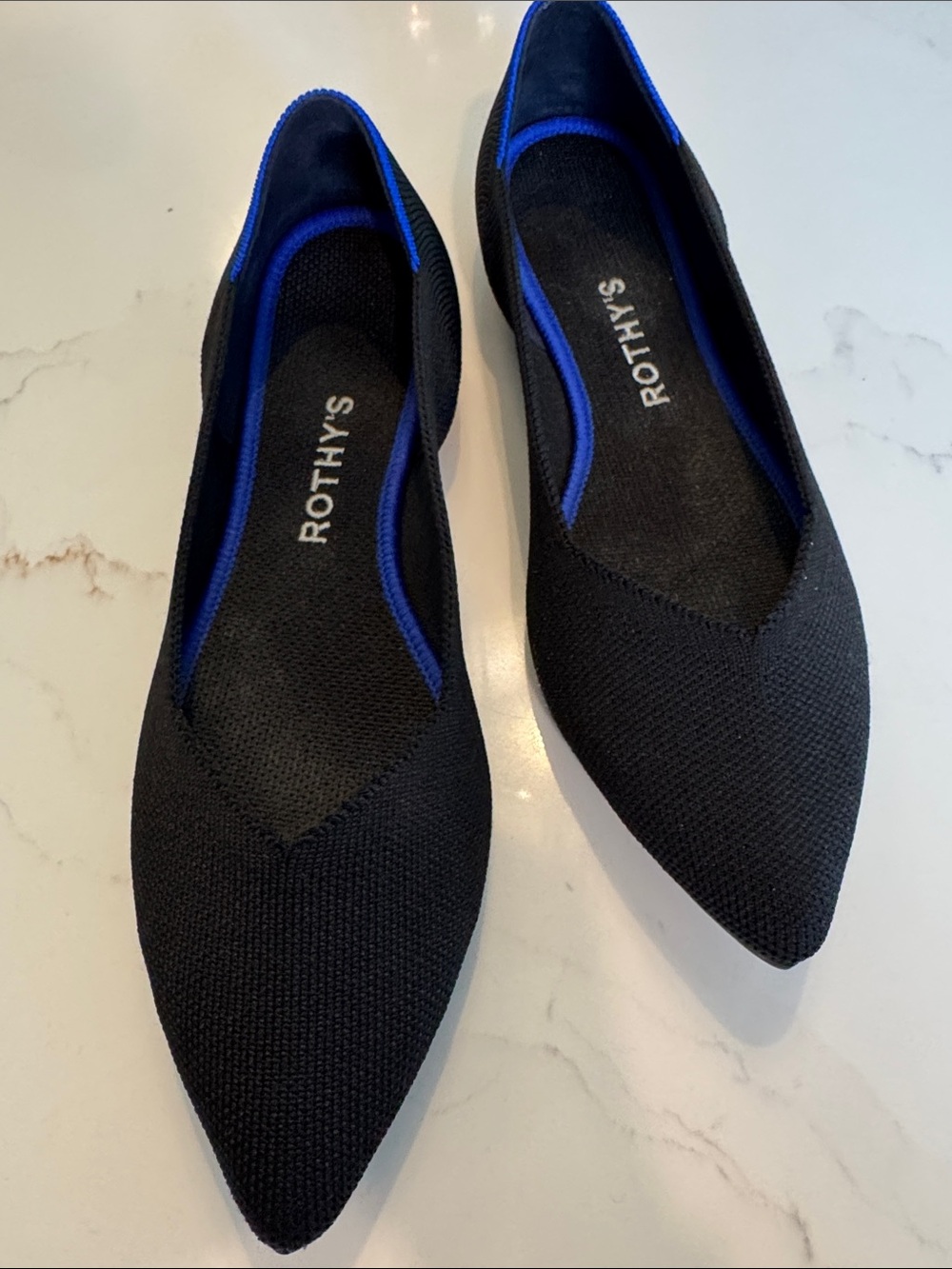 Rothy's Black Pointed Knit Flat with Blue Trim 8M